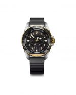 VICTORINOX Journey 1884